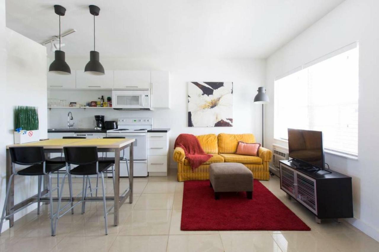 Lambert Family Beach Apartments - Unit 1 Форт Лодърдейл Екстериор снимка