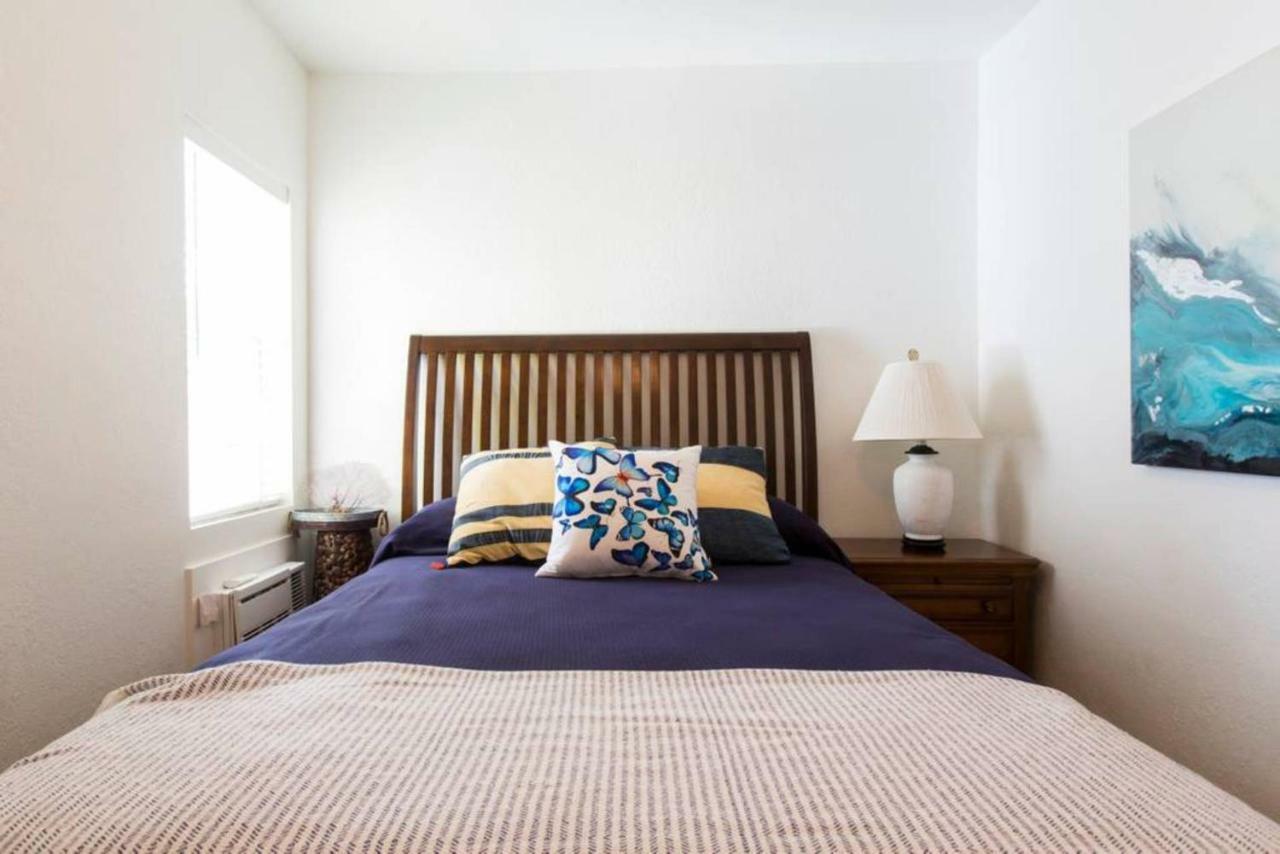 Lambert Family Beach Apartments - Unit 1 Форт Лодърдейл Екстериор снимка